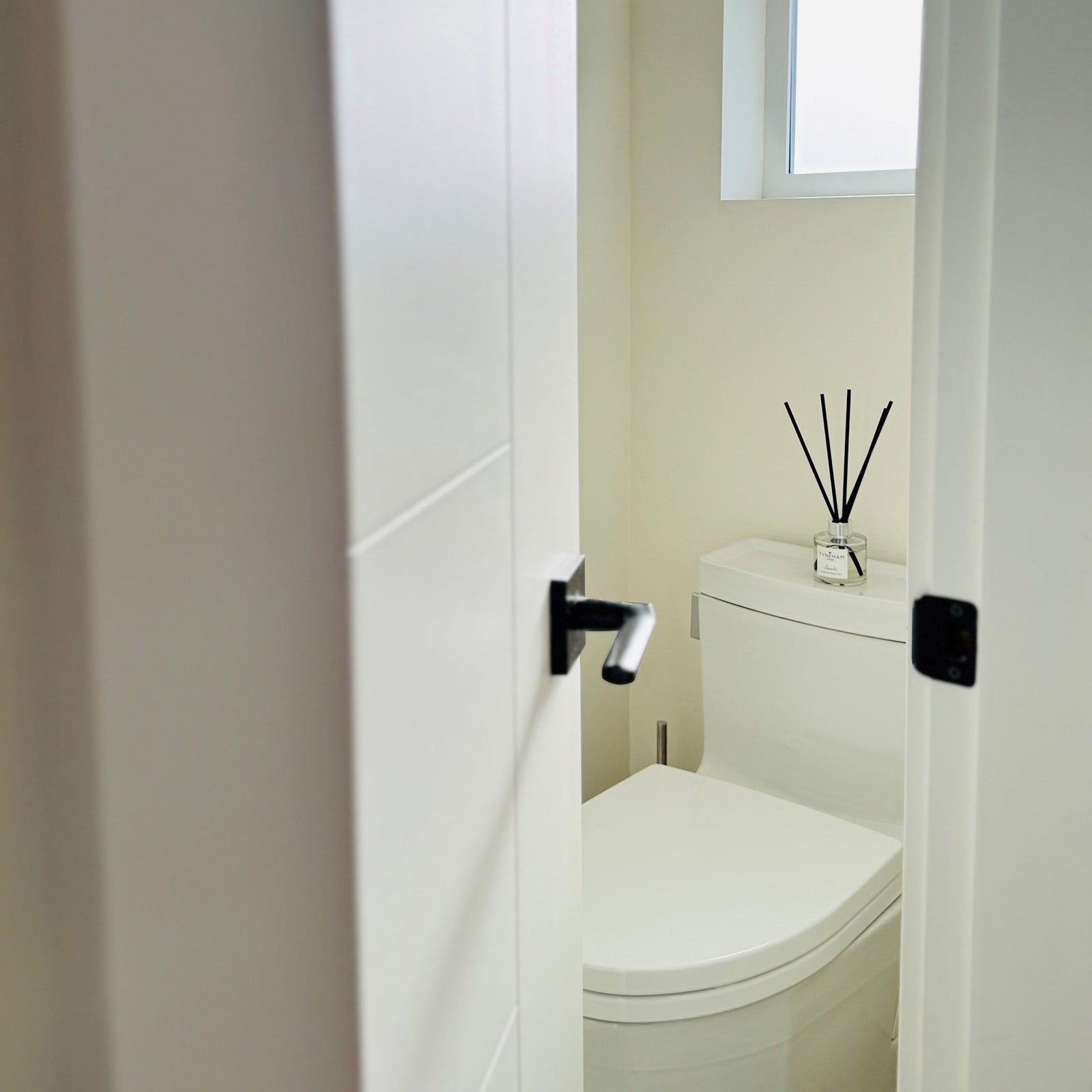 Awake Classic Reed Diffuser