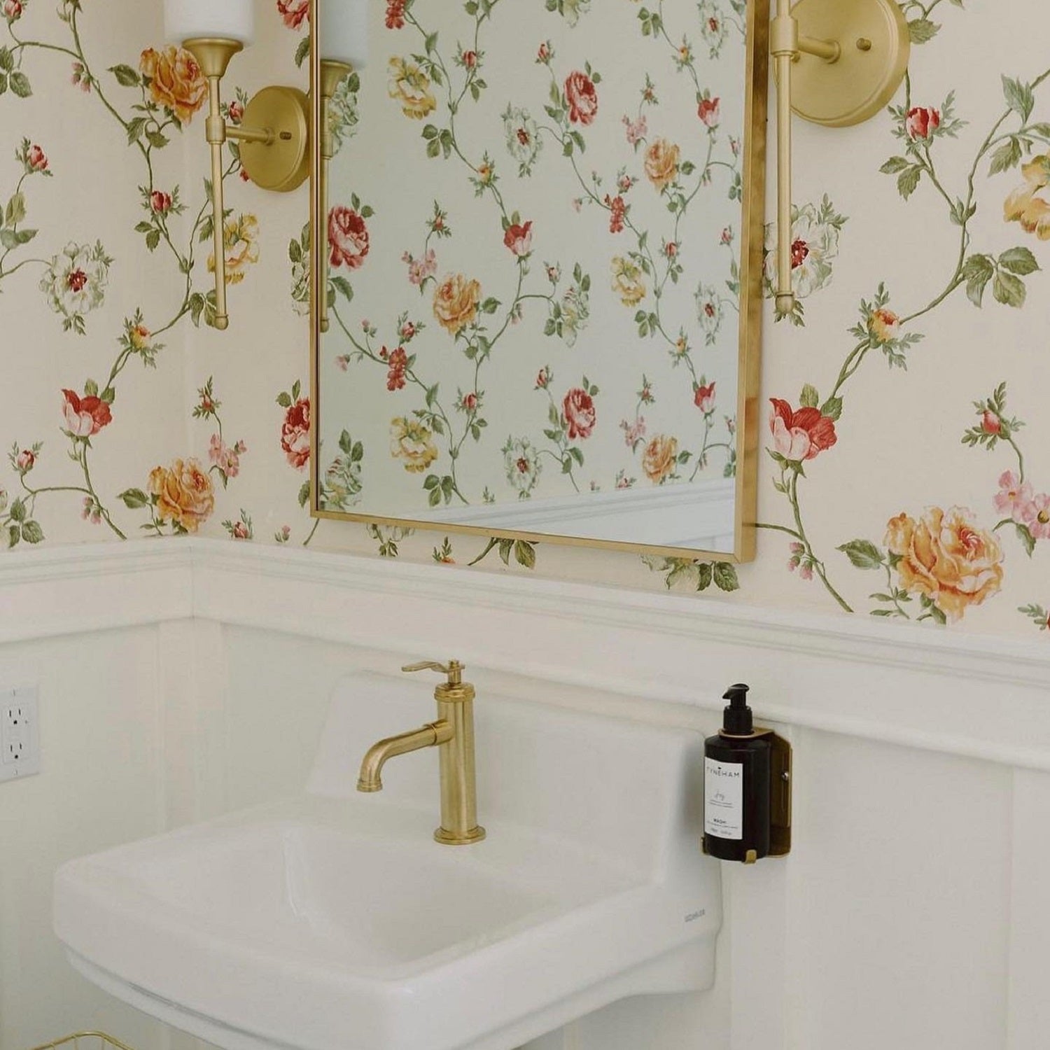 Single 300ml Security Wall Mounted Holder